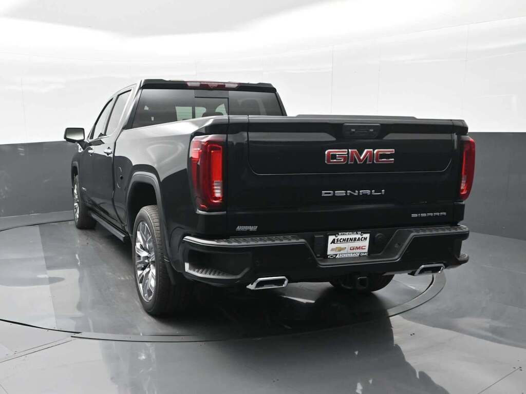 2026 GMC Sierra 1500 Crew Cab, Standard Bed, Denali, 4WD