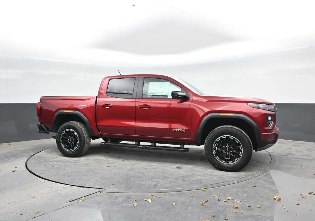 2026 GMC Canyon AT4, 4WD