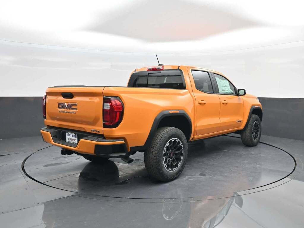2026 GMC Canyon AT4, 4WD
