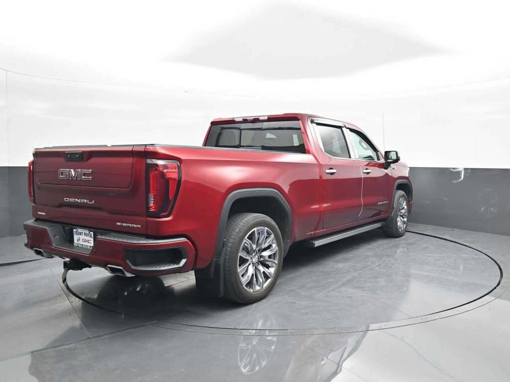 2023 GMC Sierra 1500 4WD Crew Cab Standard Box Denali