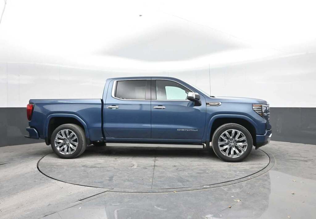 2026 GMC Sierra 1500 Crew Cab, Short Bed, Denali, 4WD