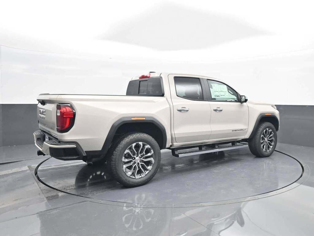 2026 GMC Canyon Denali, 4WD