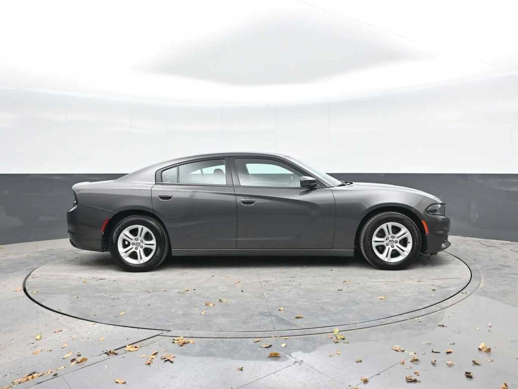 2020 Dodge Charger SXT RWD