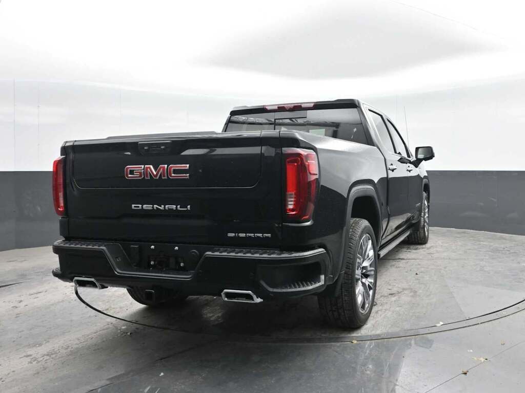 2026 GMC Sierra 1500 Crew Cab, Short Bed, Denali, 4WD