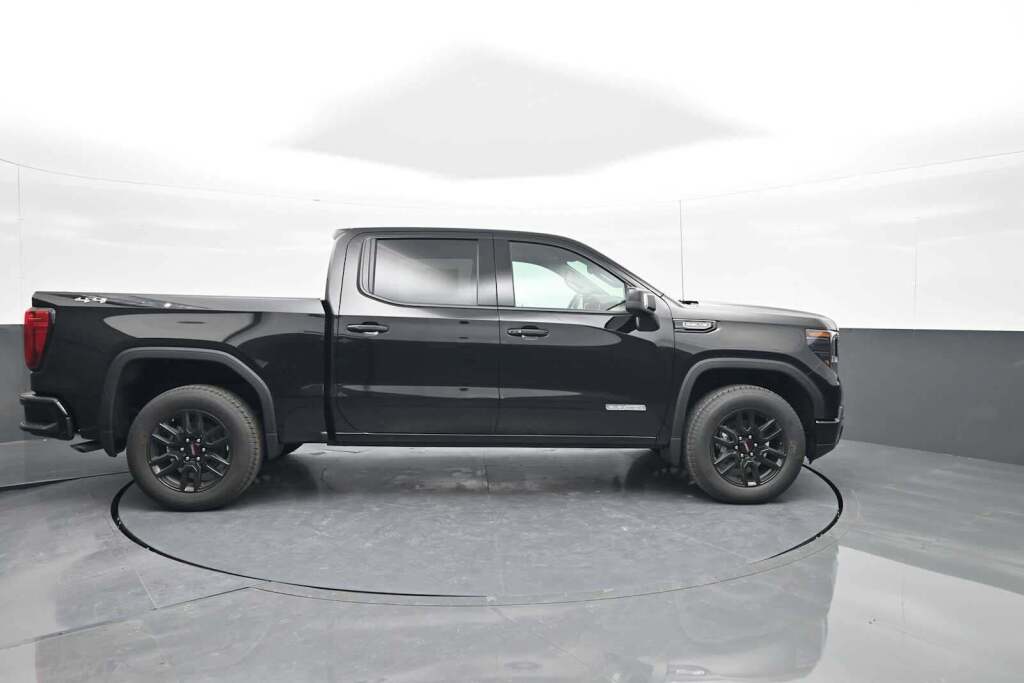 2026 GMC Sierra 1500 Crew Cab, Short Bed, Elevation, 4WD