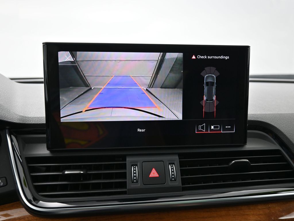 2023 Audi Q5 Premium 40 TFSI quattro S tronic