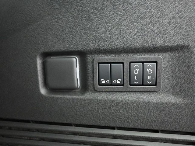 2025 GMC Yukon XL 4WD AT4 Ultimate