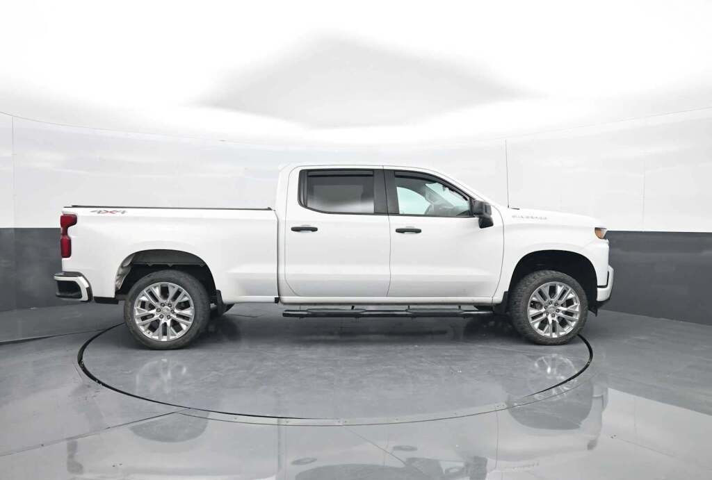 2019 Chevrolet Silverado 1500 Custom