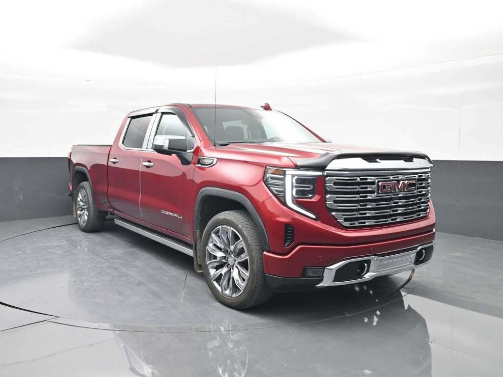 2023 GMC Sierra 1500 4WD Crew Cab Standard Box Denali