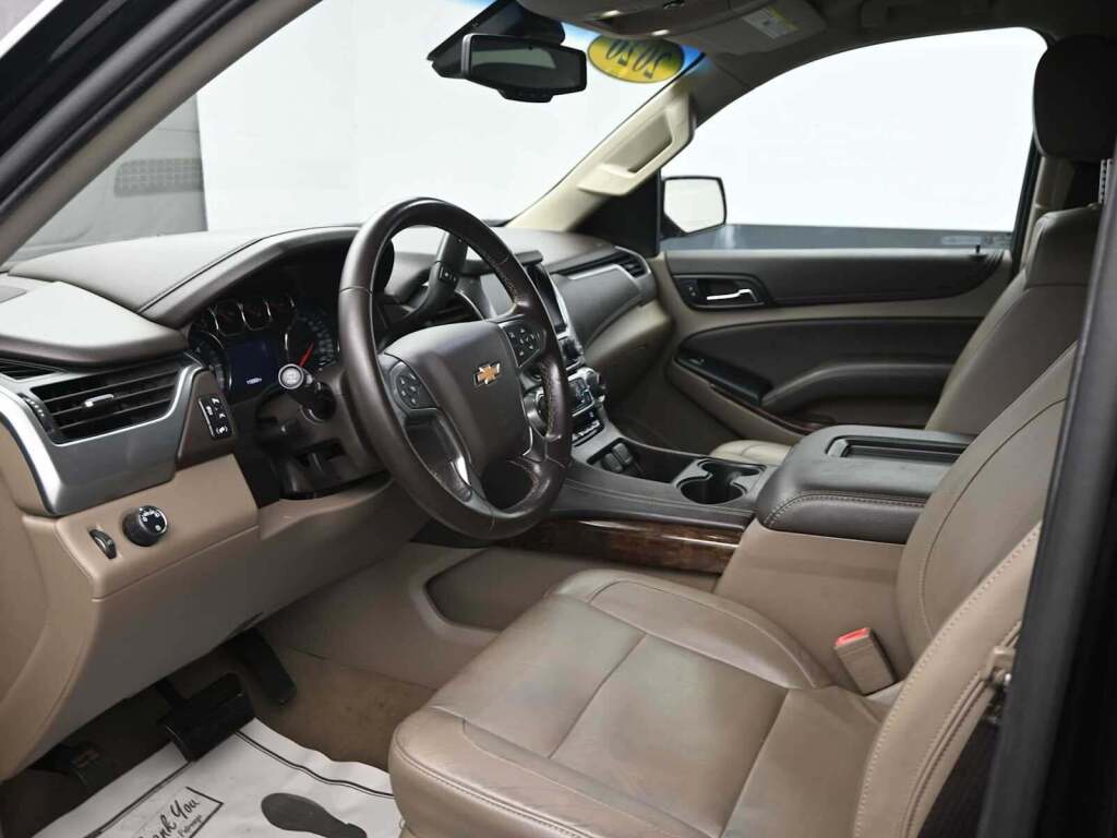 2020 Chevrolet Suburban 2WD LT