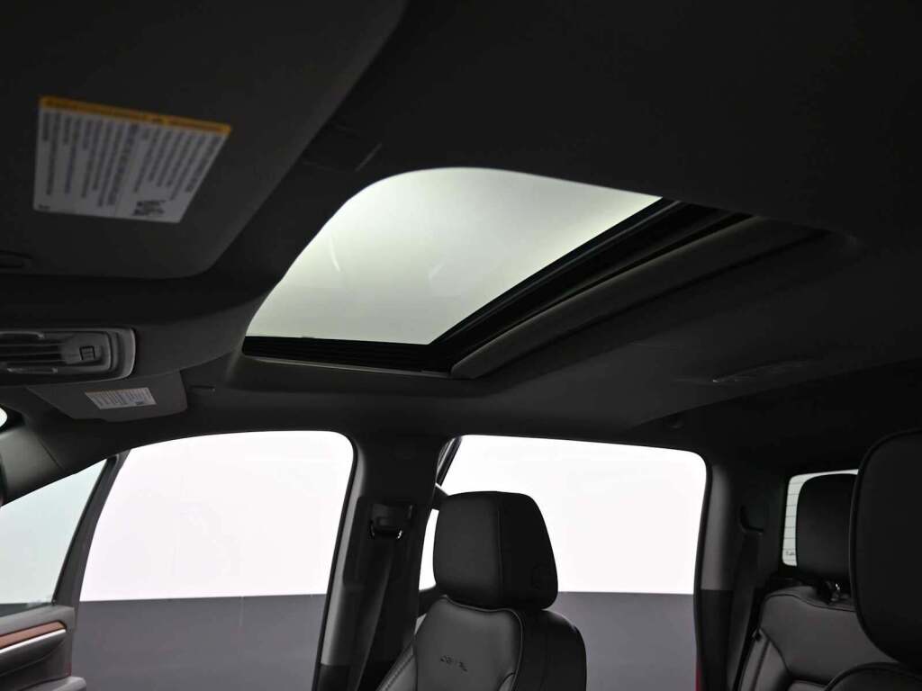 2023 GMC Sierra 1500 4WD Crew Cab Standard Box Denali