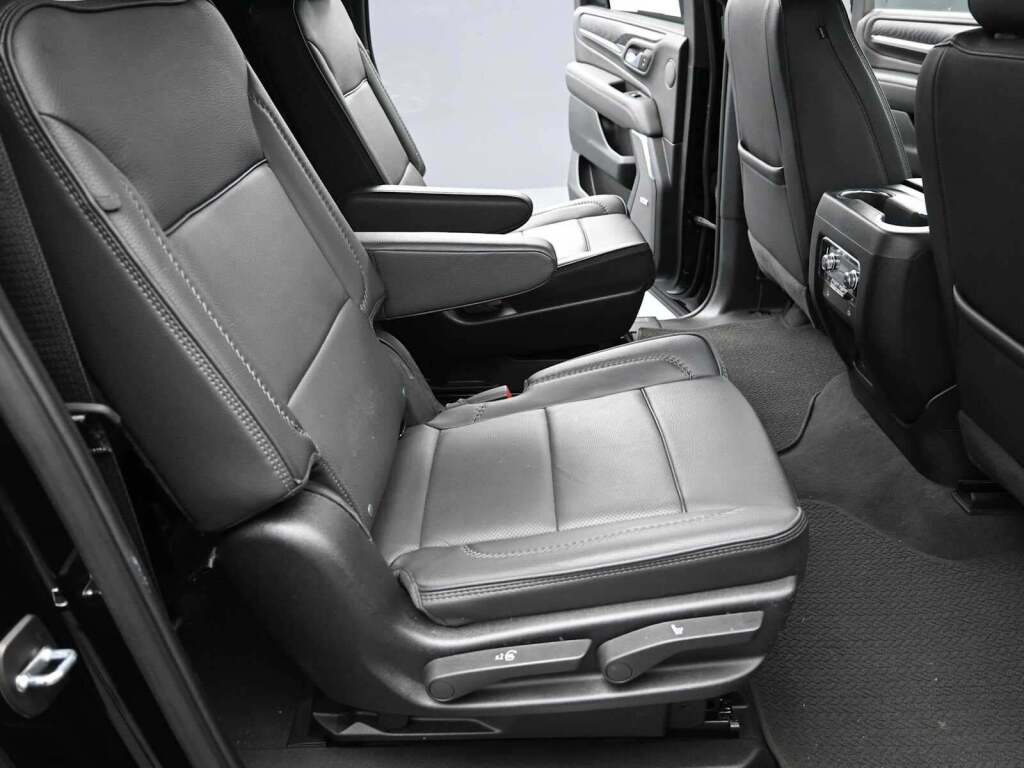 2024 GMC Yukon XL 4WD Denali