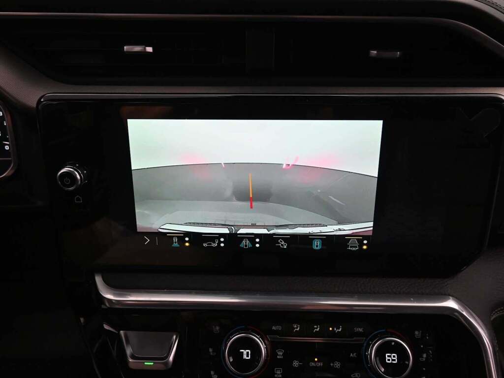 2023 GMC Sierra 1500 4WD Crew Cab Standard Box Denali