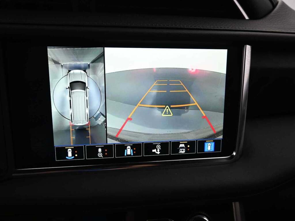 2024 GMC Yukon XL 4WD Denali