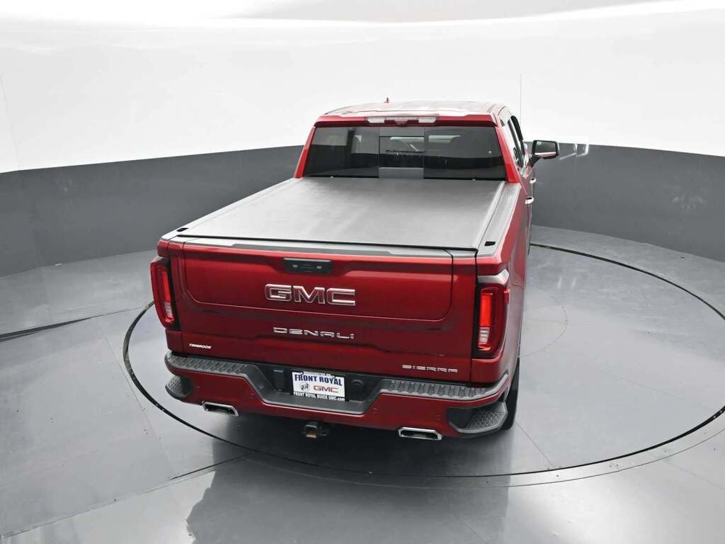 2023 GMC Sierra 1500 4WD Crew Cab Standard Box Denali