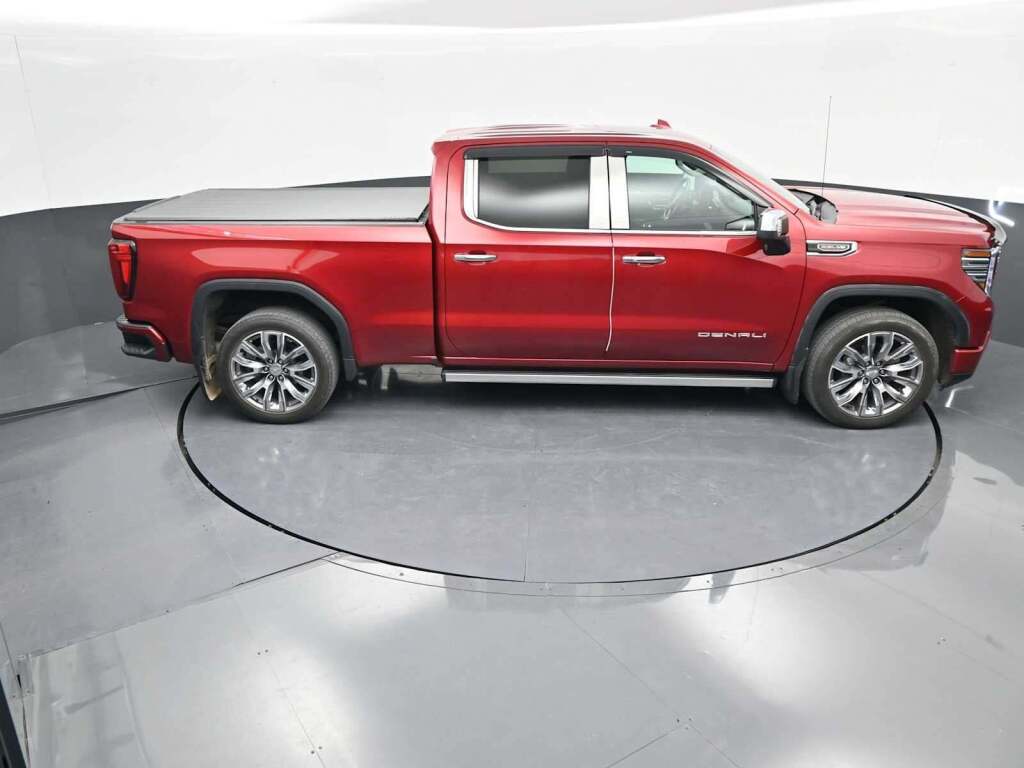2023 GMC Sierra 1500 4WD Crew Cab Standard Box Denali