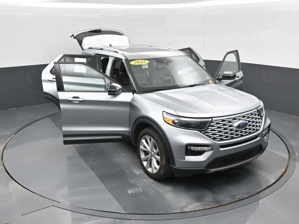 2022 Ford Explorer Platinum