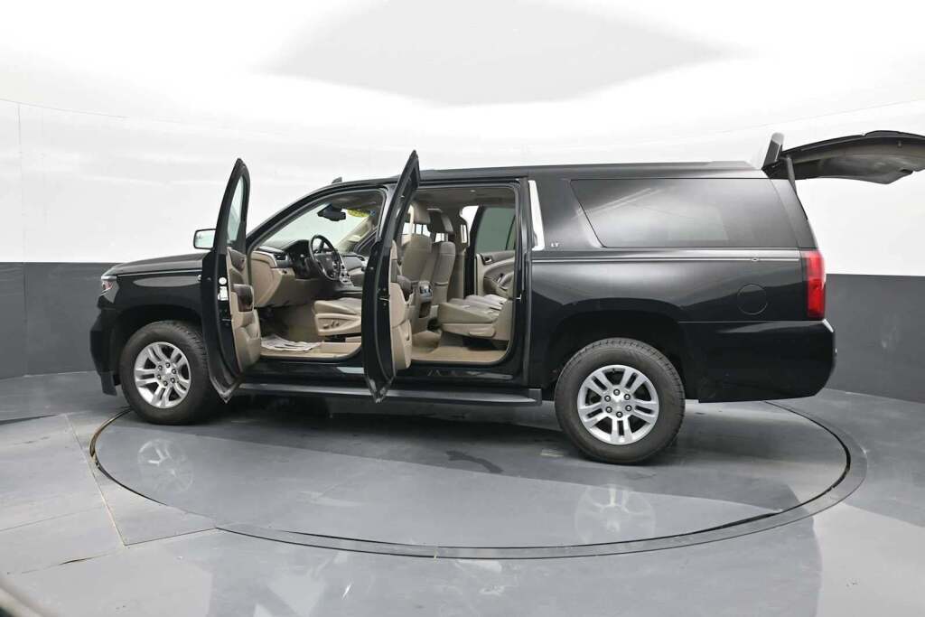 2020 Chevrolet Suburban 2WD LT