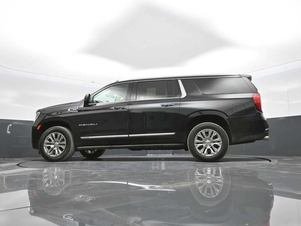 2024 GMC Yukon XL 4WD Denali