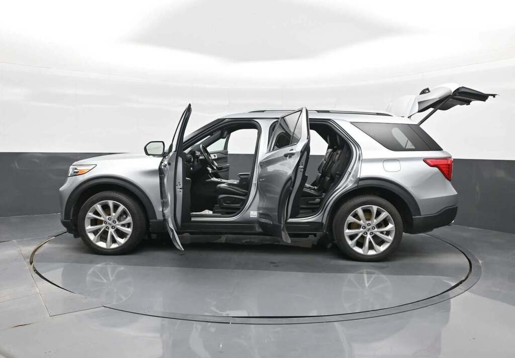 2022 Ford Explorer Platinum