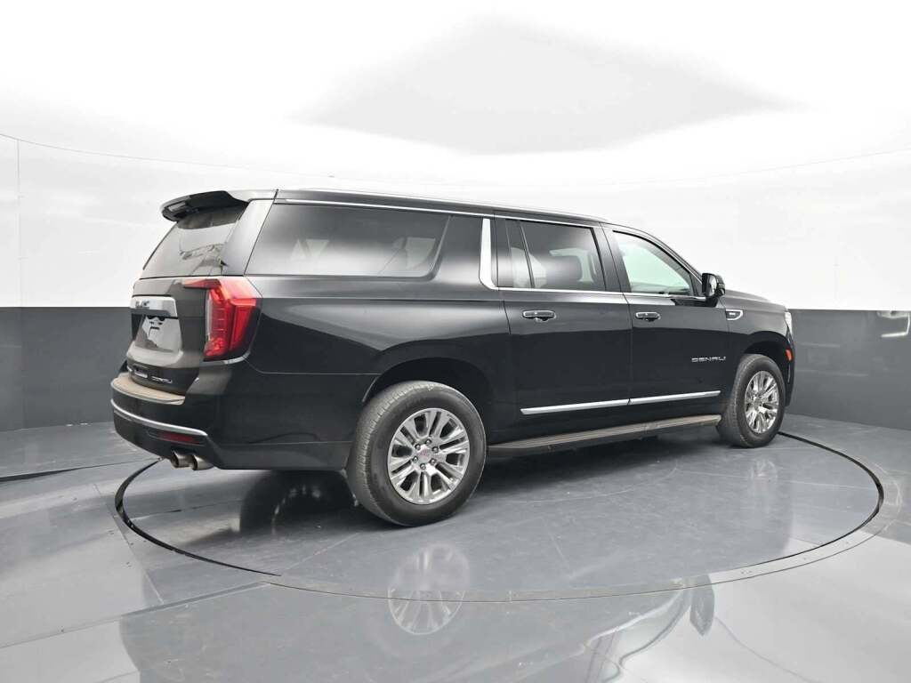 2024 GMC Yukon XL 4WD Denali