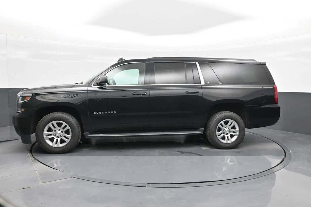 2020 Chevrolet Suburban 2WD LT