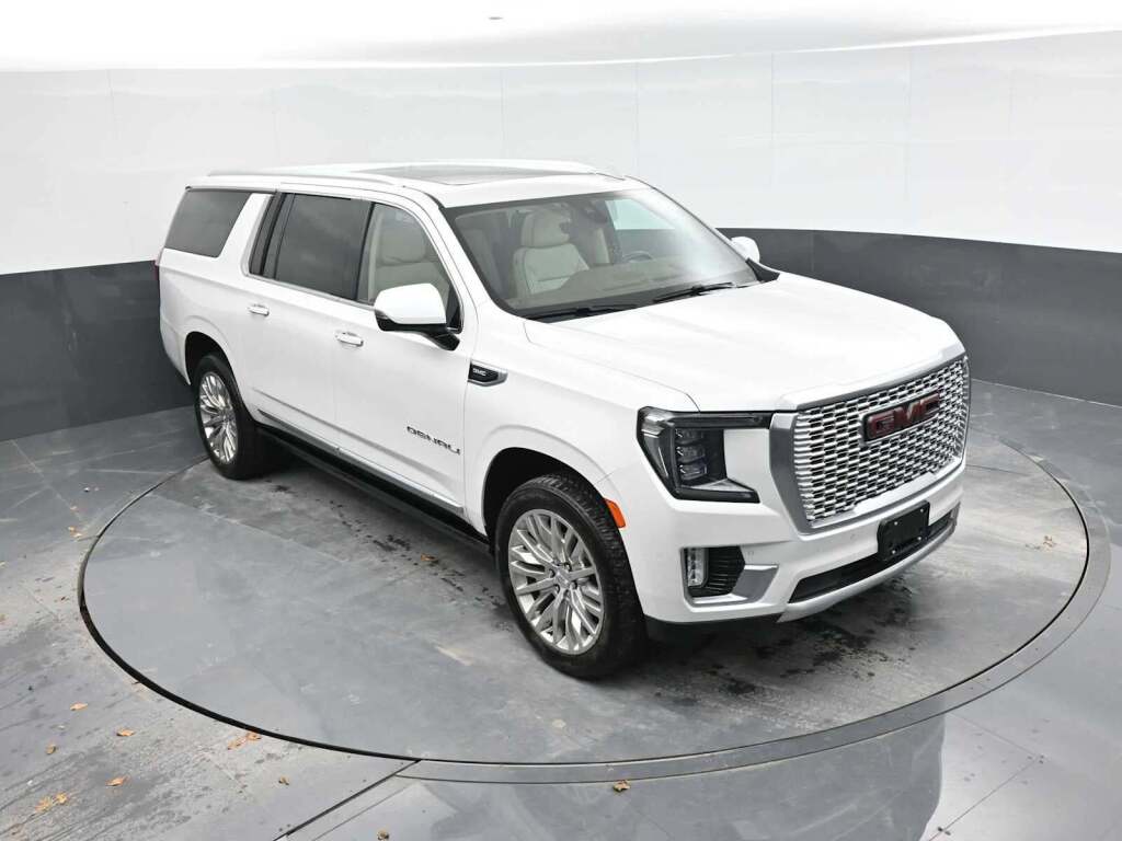 2021 GMC Yukon XL 4WD Denali