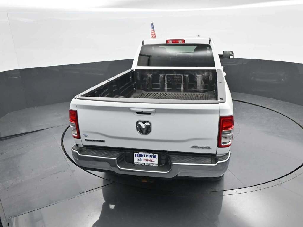 2022 Ram 3500 Big Horn Crew Cab 4x4 8' Box