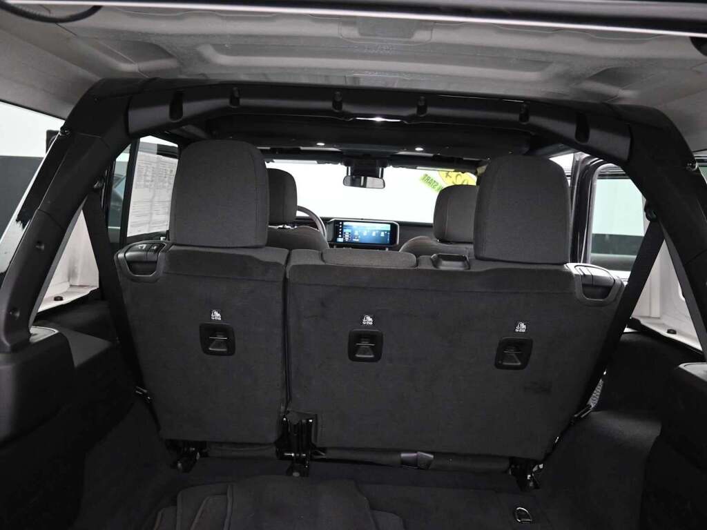 2024 Jeep Wrangler 4-Door Rubicon 4x4