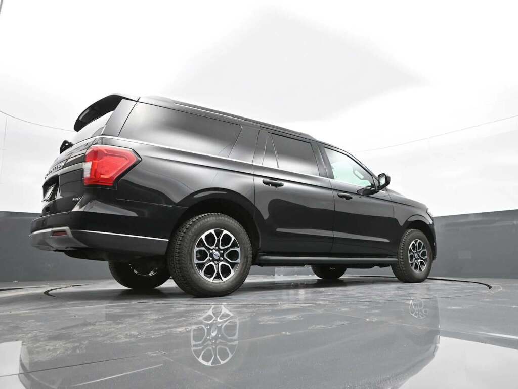 2024 Ford Expedition XLT MAX