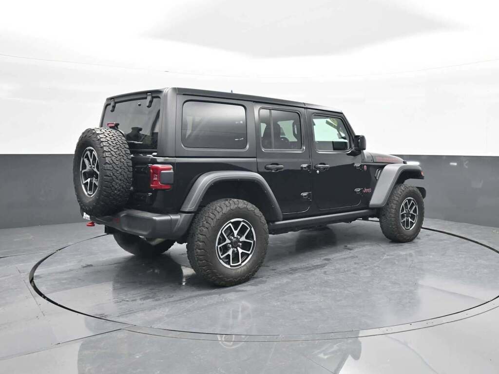 2024 Jeep Wrangler 4-Door Rubicon 4x4