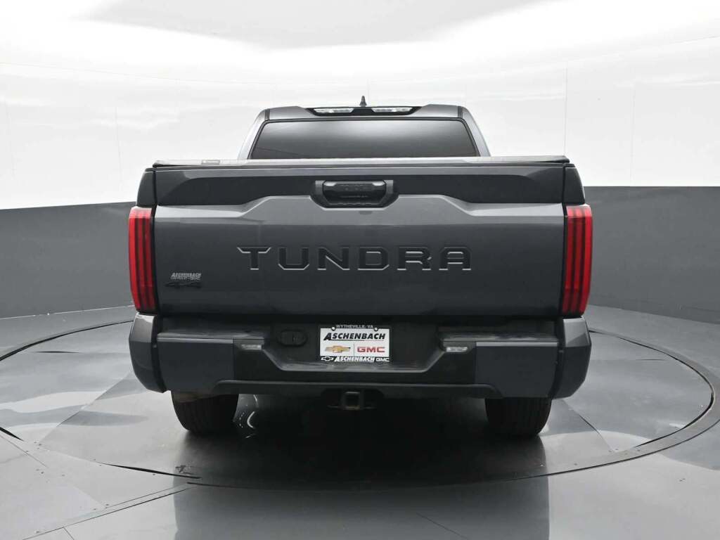 2024 Toyota Tundra SR5