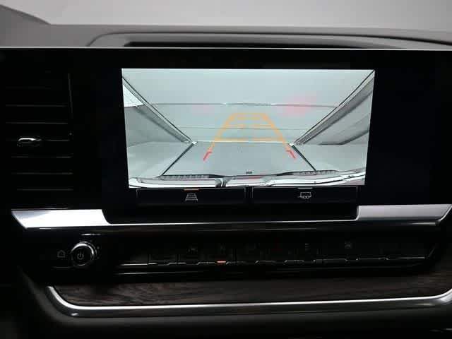 2026 GMC Sierra 1500 Crew Cab, Short Bed, SLT, 4WD