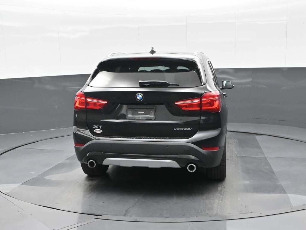 2022 BMW X1 xDrive28i