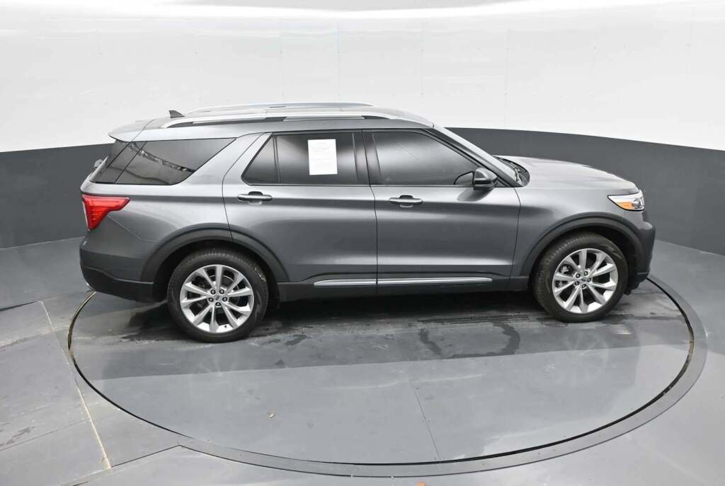 2021 Ford Explorer Platinum