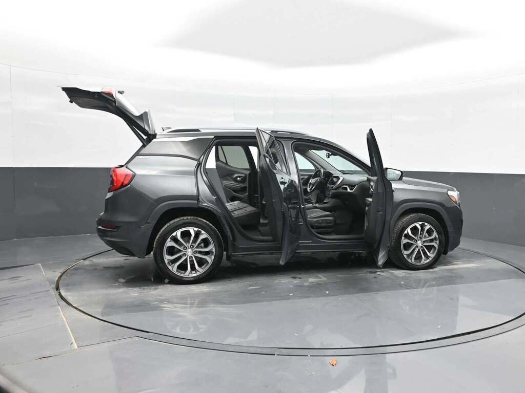 2021 GMC Terrain AWD SLT