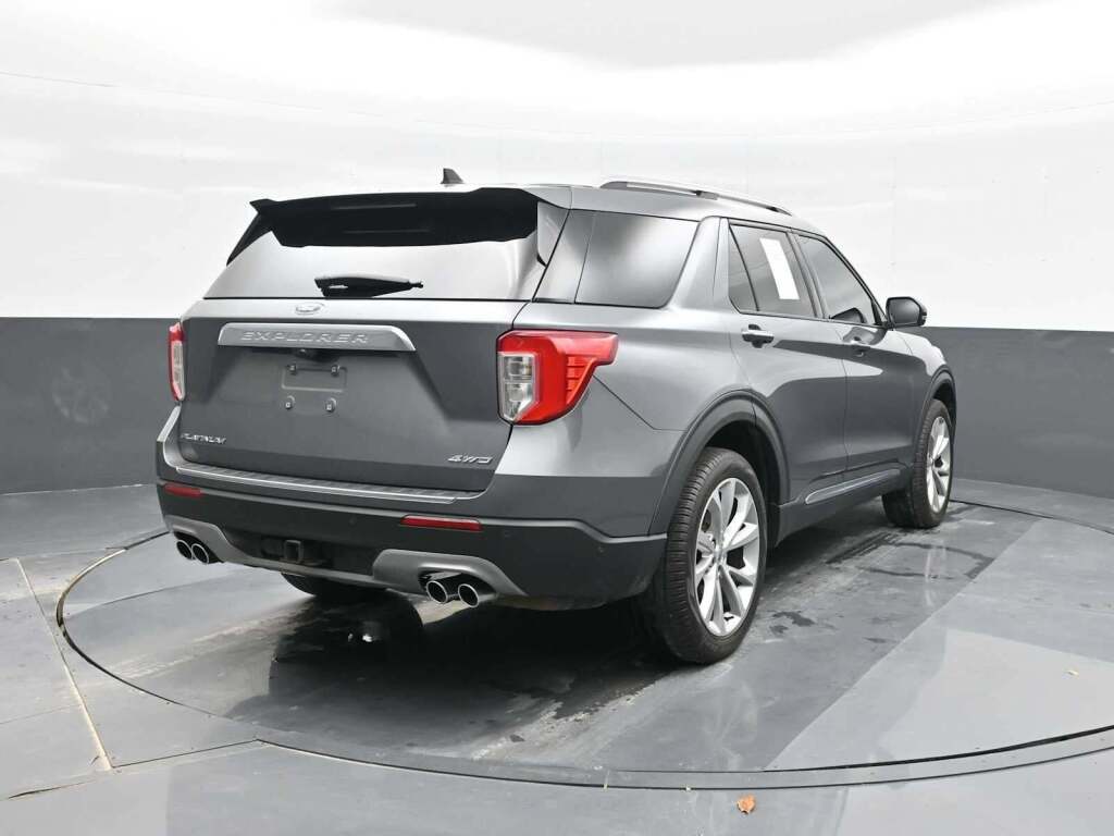 2021 Ford Explorer Platinum