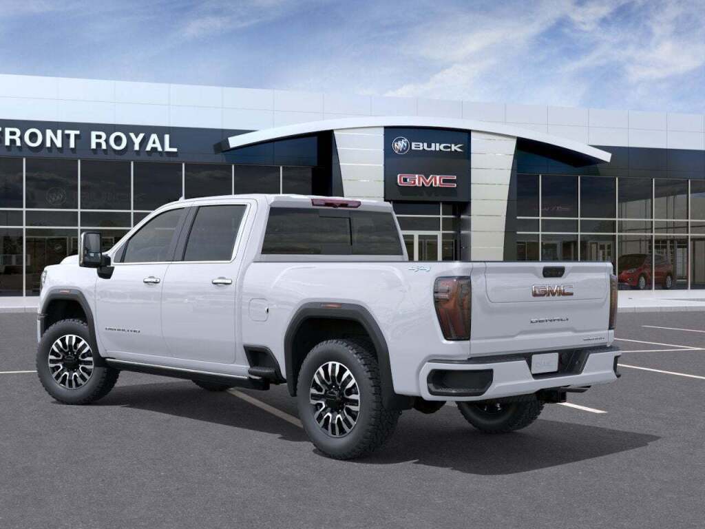 2026 GMC Sierra 2500HD Crew Cab, Standard Bed, Denali Ultimate, 4WD