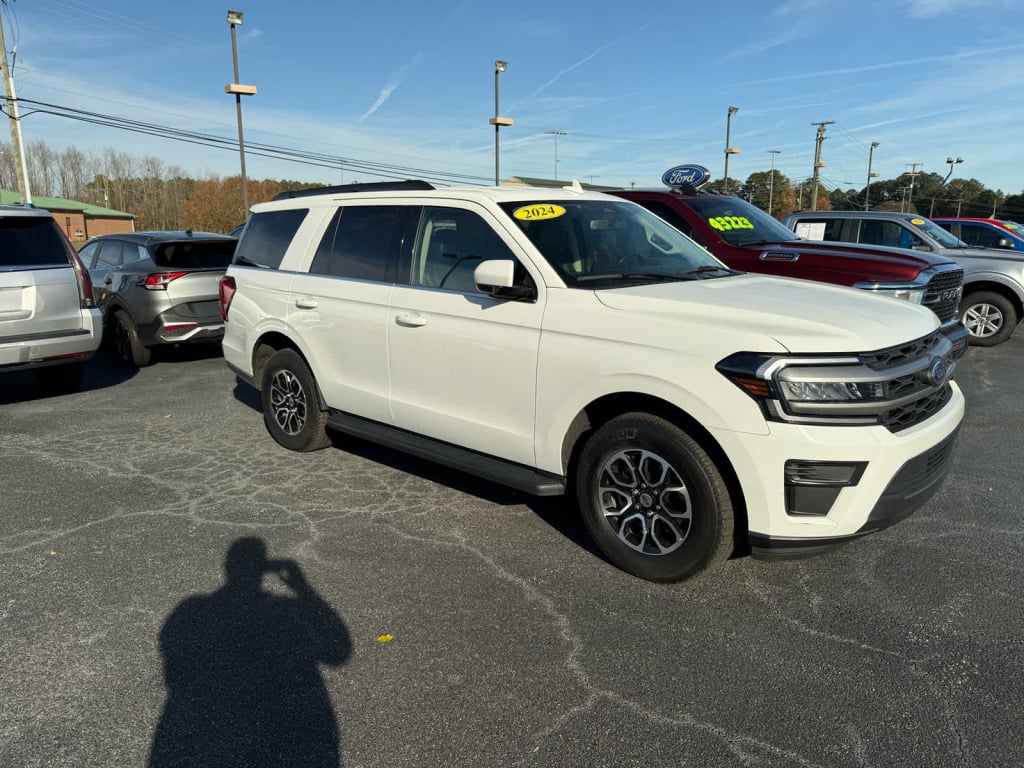 2024 Ford Expedition XLT