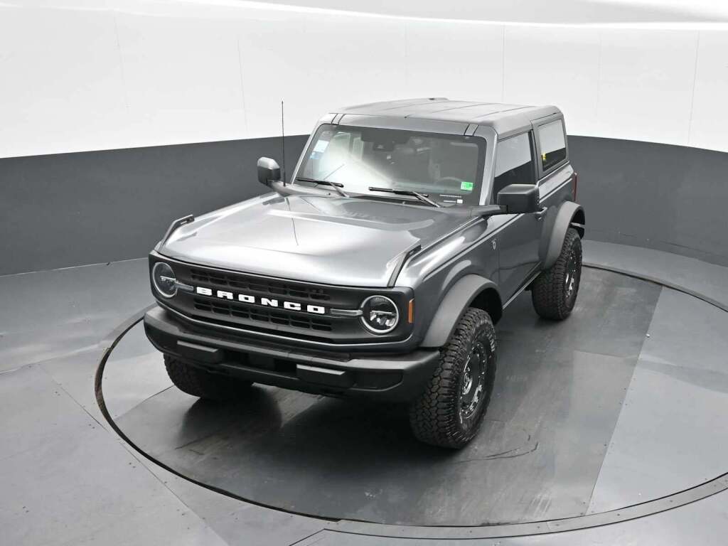 2025 Ford Bronco 