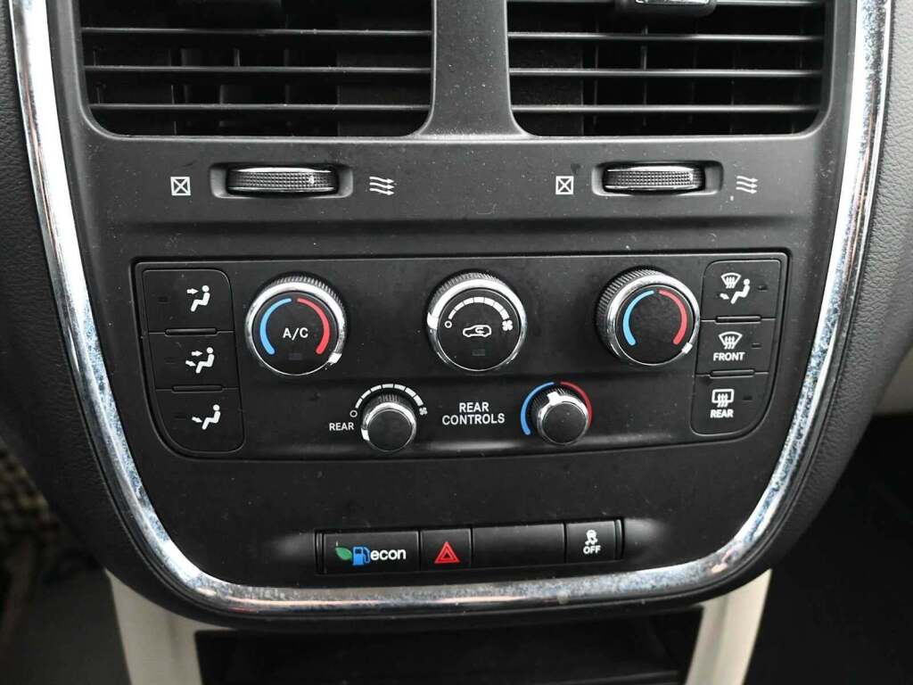 2018 Dodge Grand Caravan SE