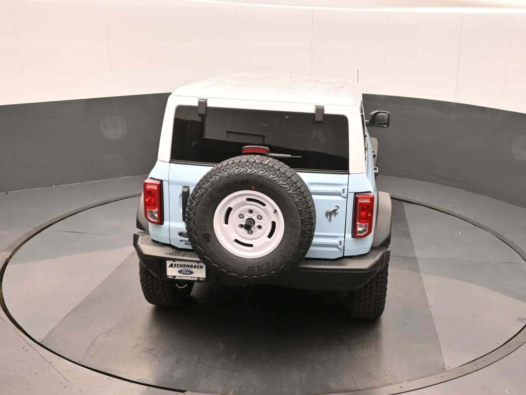 2025 Ford Bronco Heritage Edition