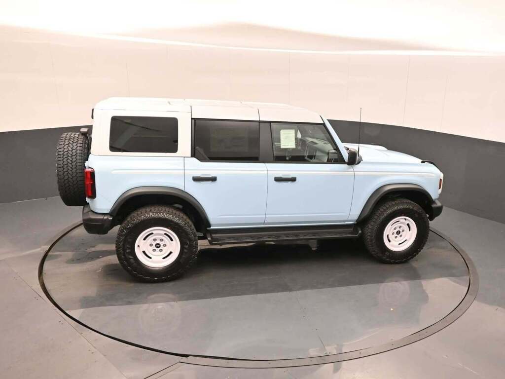 2025 Ford Bronco Heritage Edition