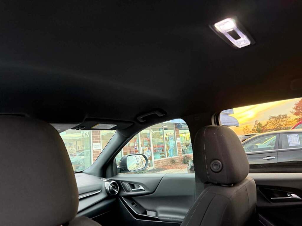 2025 Chevrolet Equinox FWD LT