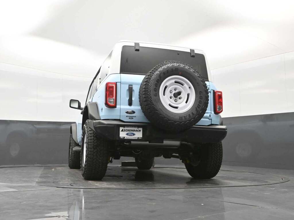 2025 Ford Bronco Heritage Edition