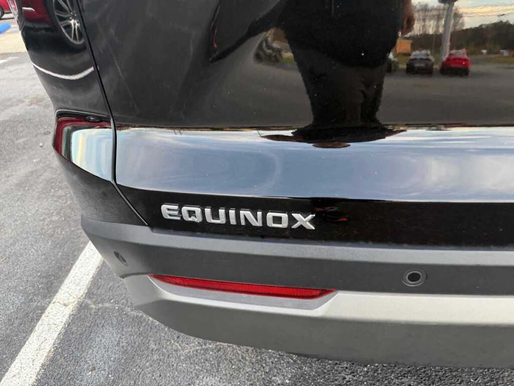 2025 Chevrolet Equinox FWD LT