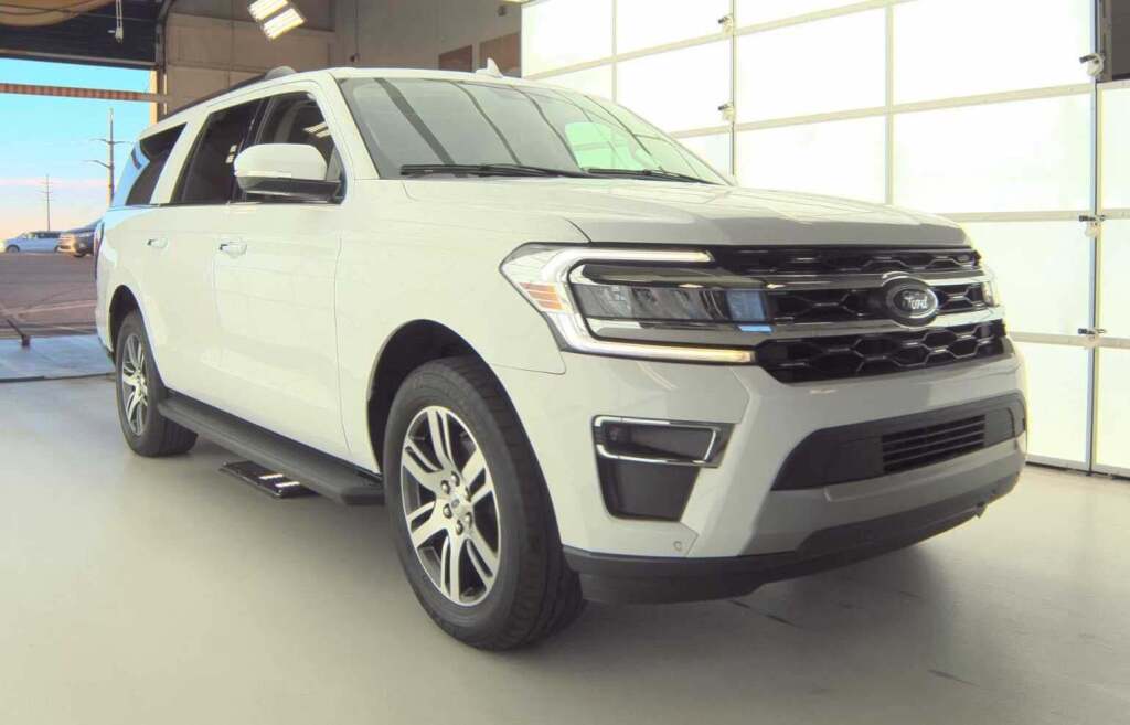 2022 Ford Expedition XLT