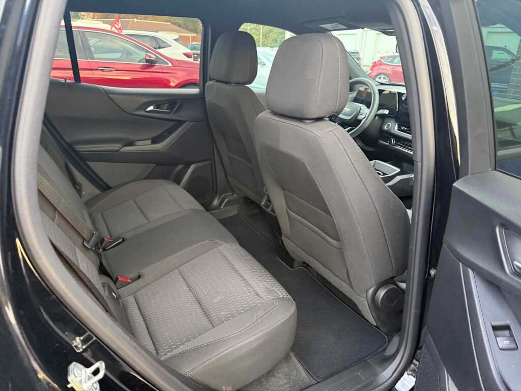 2025 Chevrolet Equinox FWD LT