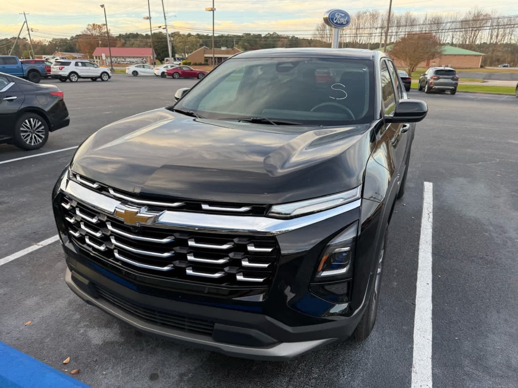 2025 Chevrolet Equinox FWD LT