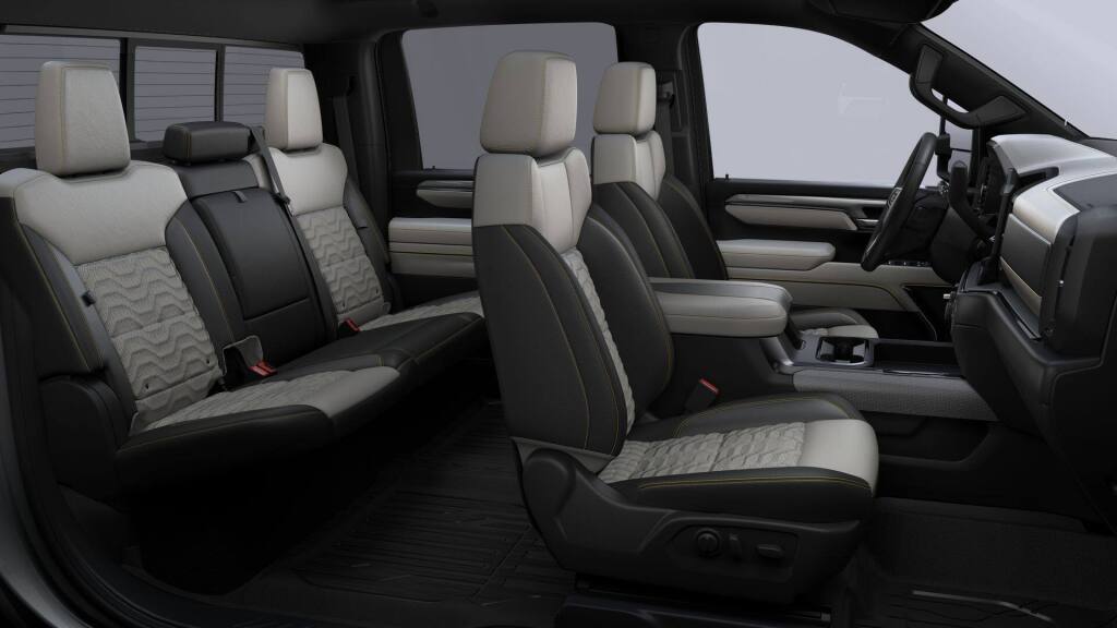 2026 Chevrolet Silverado 2500HD Crew Cab, Standard Bed, XR2, 4WD